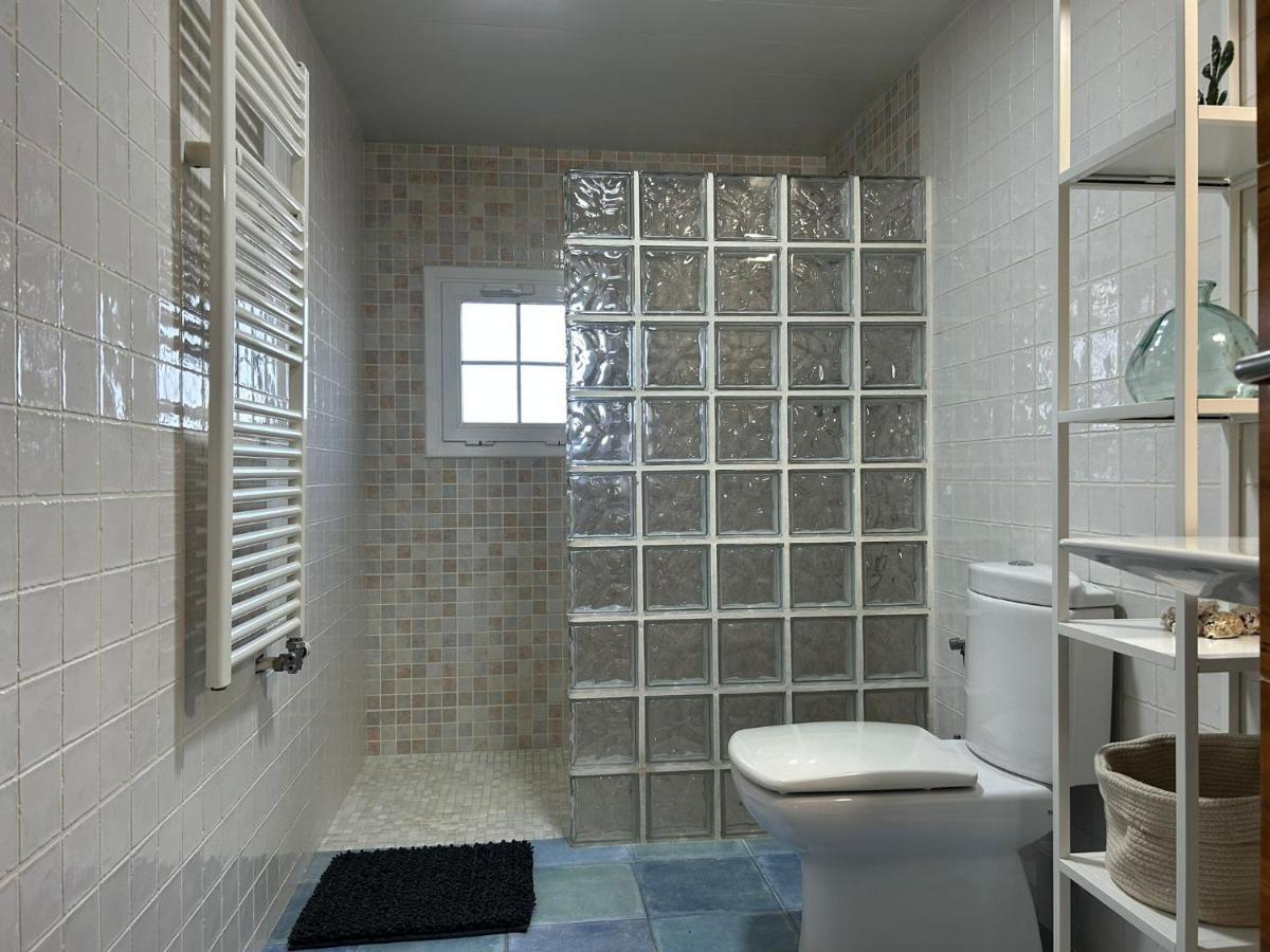 Vila Piscina De Sal Barbacoa Wifi, Parking Gratis, 3 Min Pga Casa El Roble Girona Exteriér fotografie